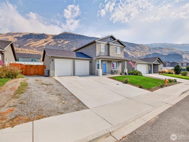 393 Hammond Lane
