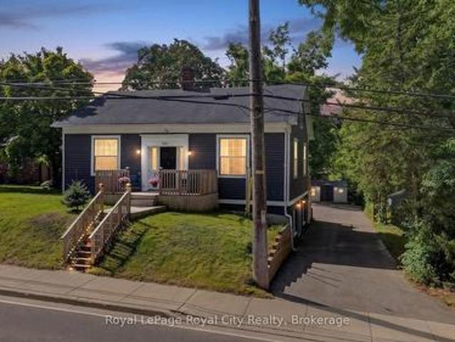 393 Main Street S, Guelph/Eramosa Rockwood, ON, N0B 2K0 house for sale | Listing ID X13789 | Royal LePage