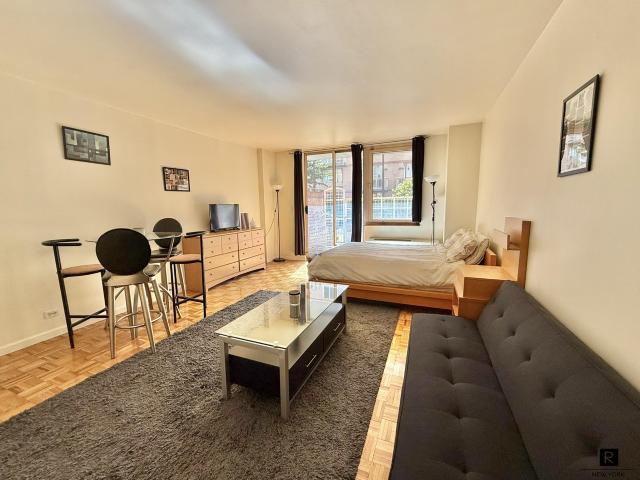 393 West 49th Street, New York, NY