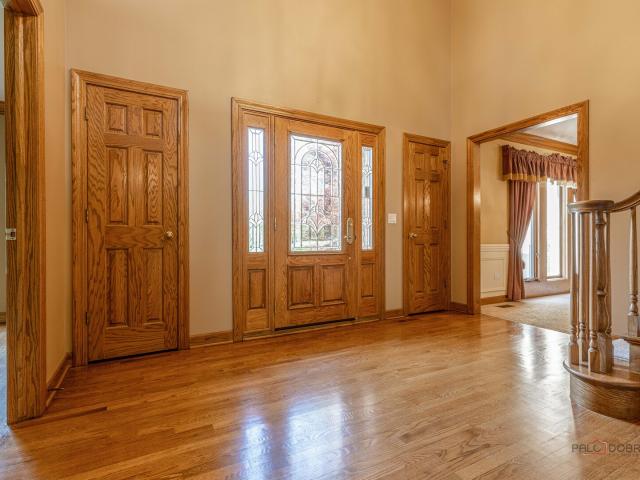 3944 Lakeview Court
