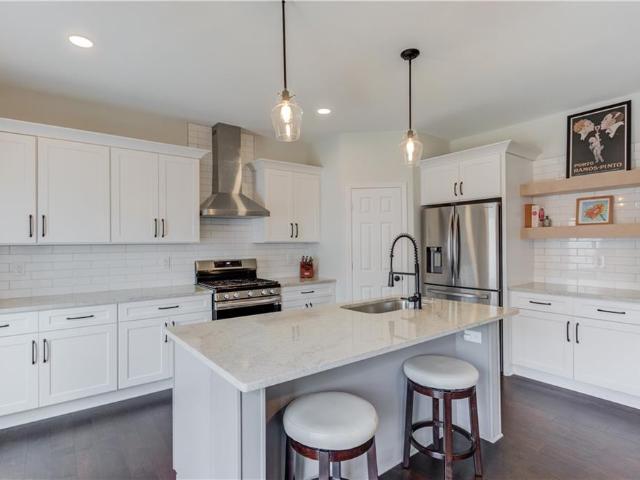 3946 Boston Common Street
