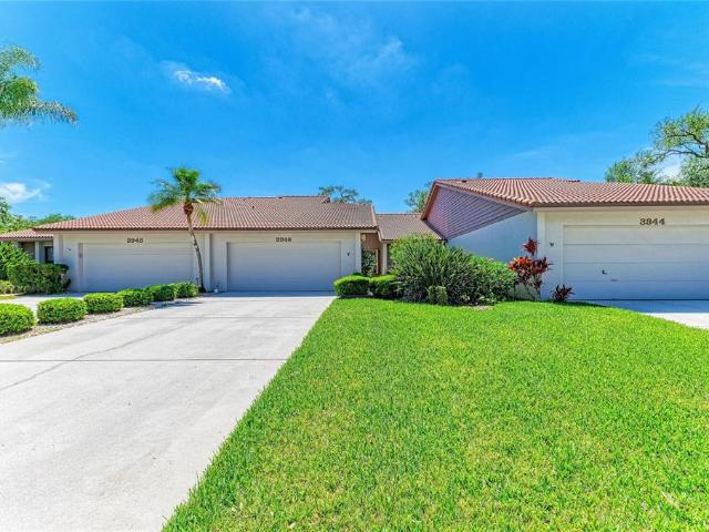 3946 Wilshire Cir E, Unit 168, Sarasota, FL 34233 | MLS #A4697