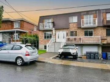 Chomedey, Laval - Parking, Balcony