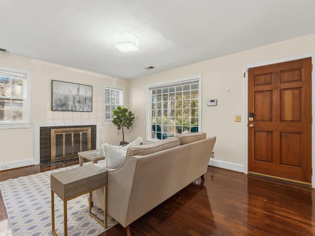 3947 Live Oak Street