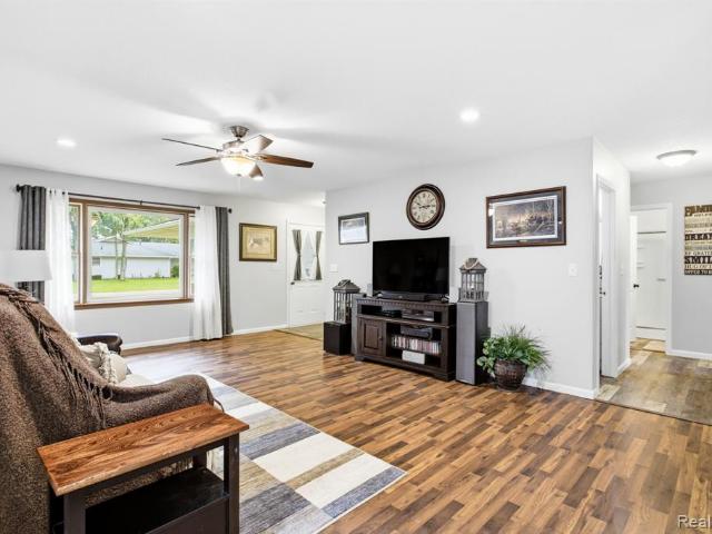 3948 Butternut Court