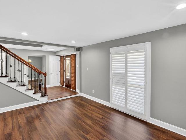 3949 Mimosa Drive