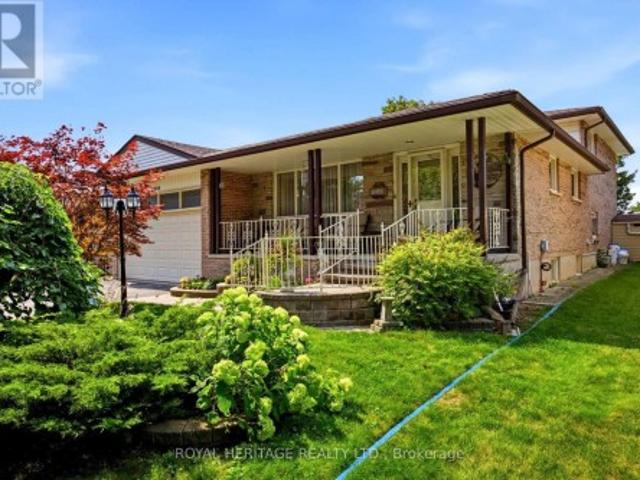 394 Amstel Court, Oshawa, ON, L1G 2J8 house for sale | Listing ID E13730 | Royal LePage