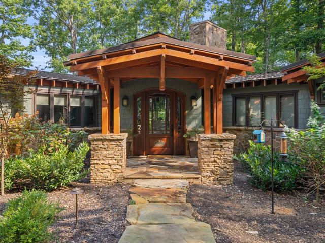 394 Myers Point Rd