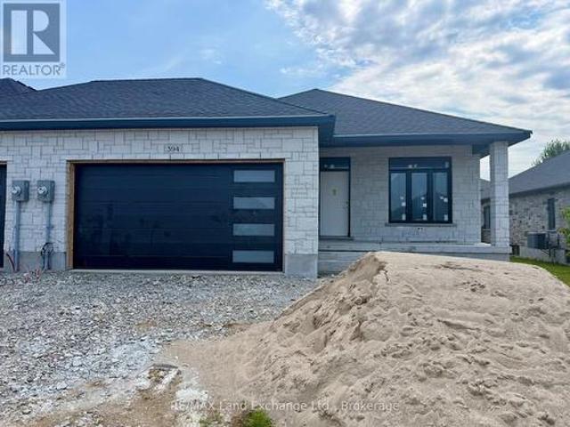 394 Rosner Drive, Saugeen Shores, ON, N0H 2C8 house for sale | Listing ID X13558 | Royal LePage