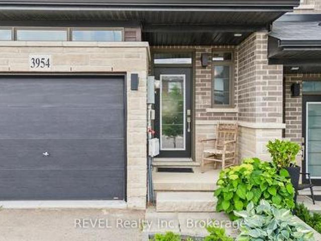3954 Crown Street, Lincoln Beamsville, ON, L3J 0T1 house for sale | Listing ID X13807 | Royal LePage