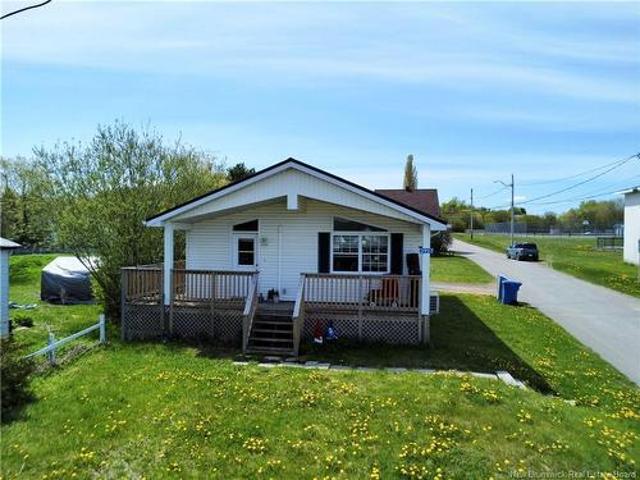 3957 Main St, Belledune, NB, E8G 2K4 house for sale | Listing ID NB140538 | Royal LePage