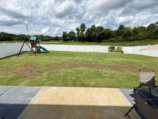 3958 Billie Ln NE