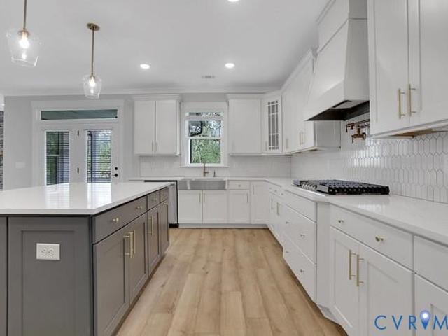 3951 Jett Court