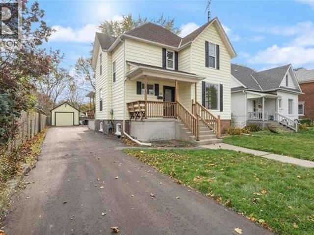 395 Cromwell Street, Sarnia, ON, N7T 3Y7 house for sale | Listing ID 26024 | Royal LePage