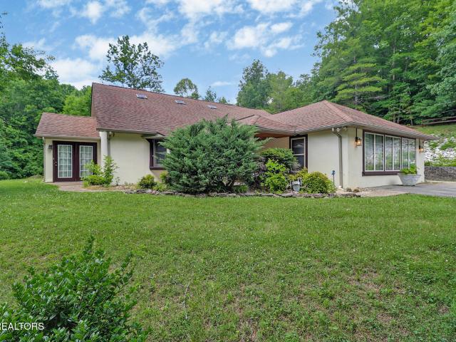 395 Ashley Lane