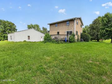 395 Hicks Rd