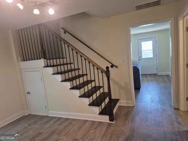 395 S Elm Street