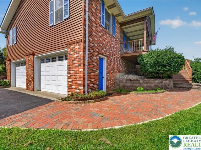 395 Sunrise Boulevard