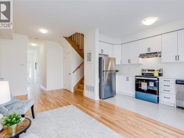 3967 LEONARDO Street, Burlington, Ontario, L7M0Z7