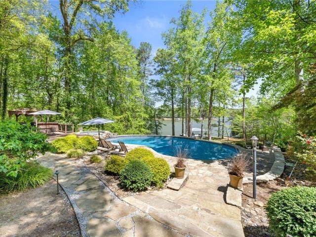 3968 Oak Harbour Drive