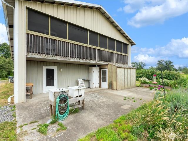 3960 Hoff Road