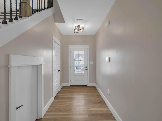 3963 Mountain Vista Road