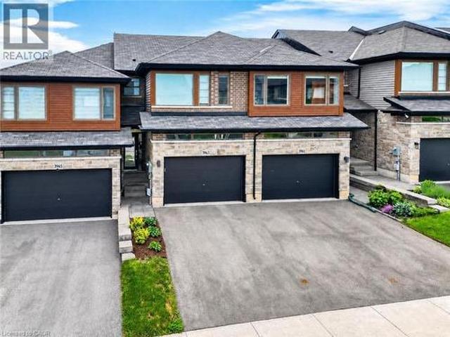 3963 Crown Street, Beamsville, ON, L3J 0T1 house for sale | Listing ID 40839 | Royal LePage