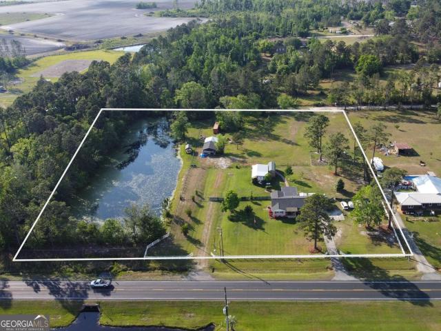 396 Douglas Highway