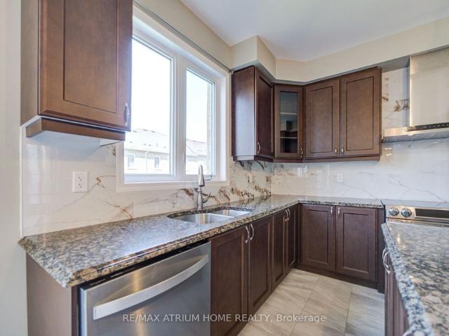 396 Thomas Phillips Drive, Aurora