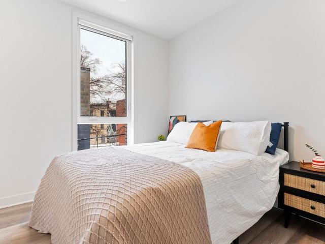 3977 Rue St Dominique, Montréal Le Plateau Mont Royal, QC H2W