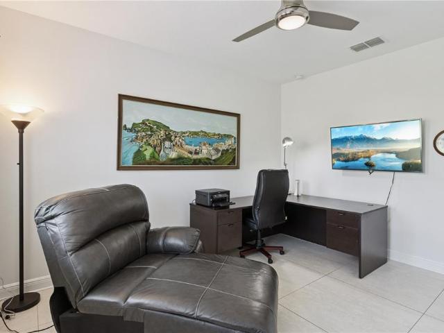 3979 Sunset Lake Dr, Lakeland, FL 33810 | MLS #L4960