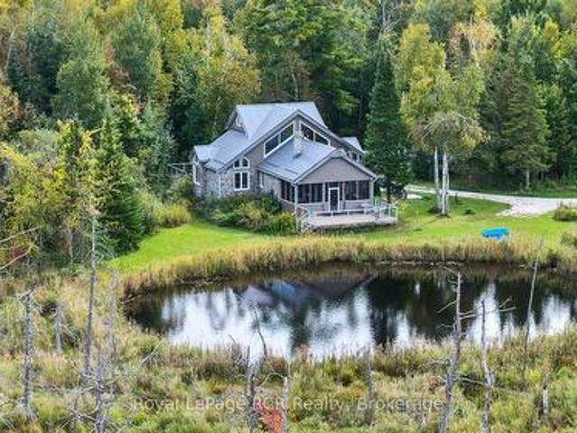 3970 Th Line, Melancthon, ON, L9V 1R2 Luxury House for sale | Listing ID X13820 | Royal LePage Carriage Trade Luxury Properties