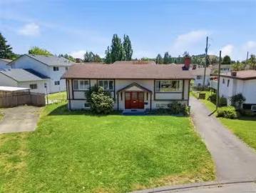 3971 Cedarwood St, Saanich, BC, V8N 3N3 house for sale List.