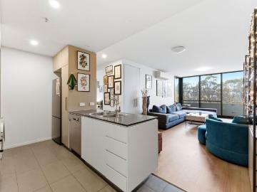 3/97 Eastern Valley Way, Belconnen