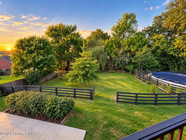 397 Oak Tree Way