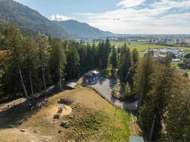 39840 Old Yale Road, Abbotsford, BC, V3G 1X7 house for sale | Listing ID R3168 | Royal LePage