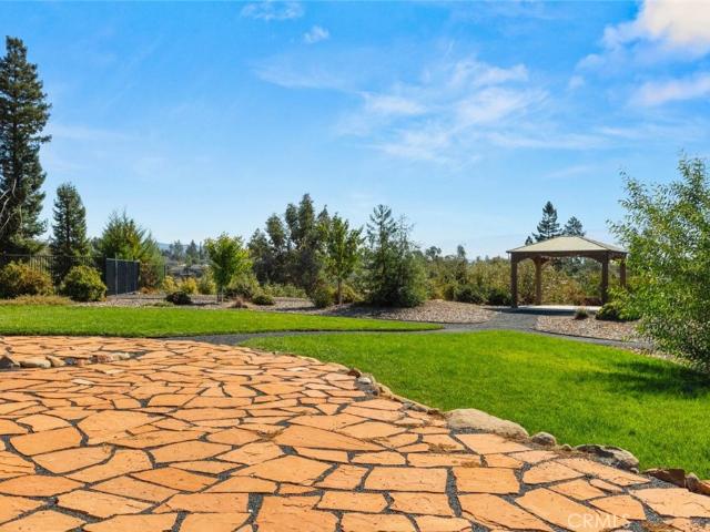 3984 Neal Road