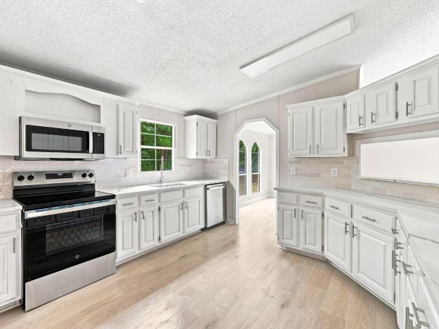 3984 Fulford Mcmillan Road