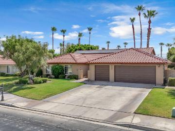 39850 Regency Way, Palm Desert, CA 92211 | MLS #26848 PS
