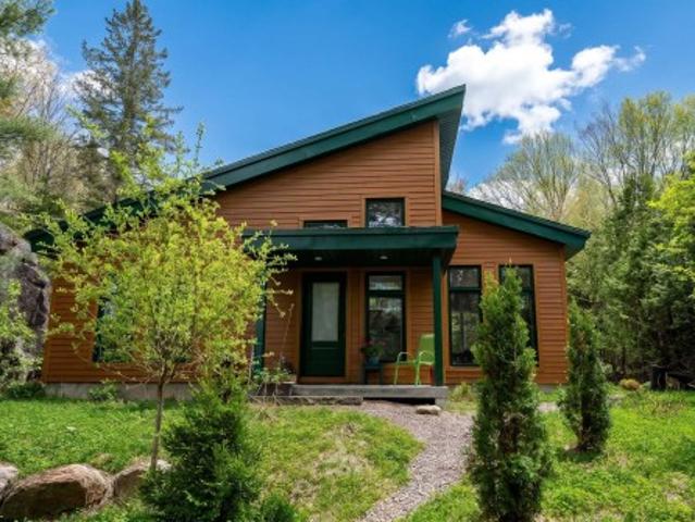 3986 Ch. Paiement, Sainte Agathe Des Monts, QC, J8C 0P5 house for sale | Listing ID 23987 | Royal LePage