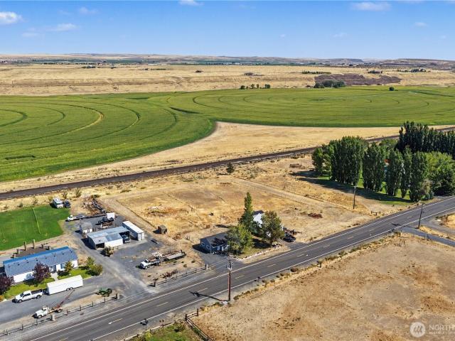 3986 Road 20 NE