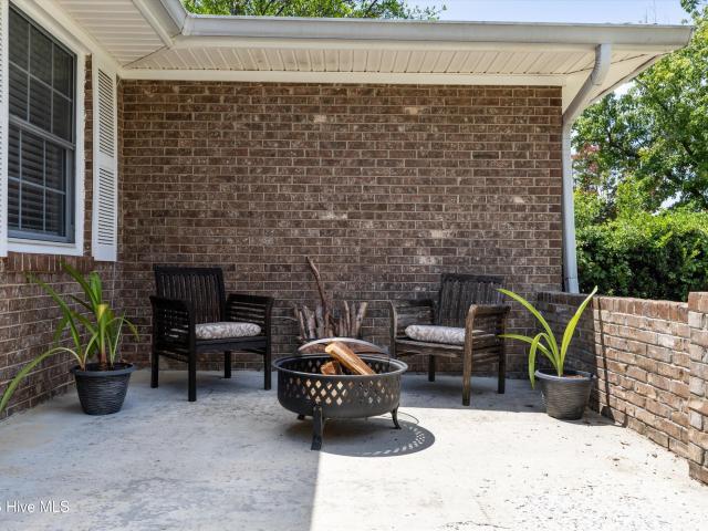3988 Fairfax Street