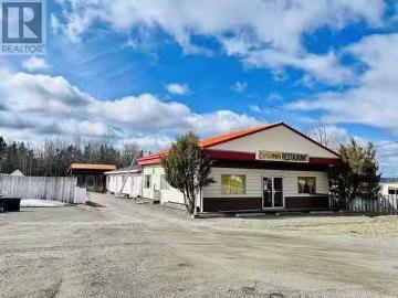 3988 S Cariboo 97 Highway, Lac La Hache, BC, V0K 1T0 house f.