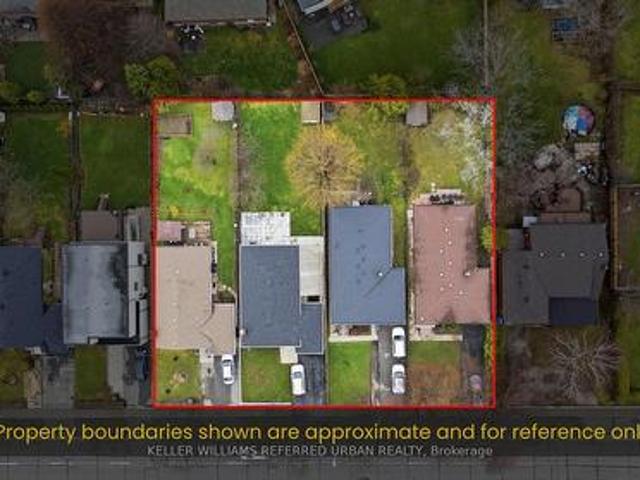 3989 Bloor Street W, Toronto, ON, M9B 1M2 house for sale | Listing ID W13037 | Royal LePage