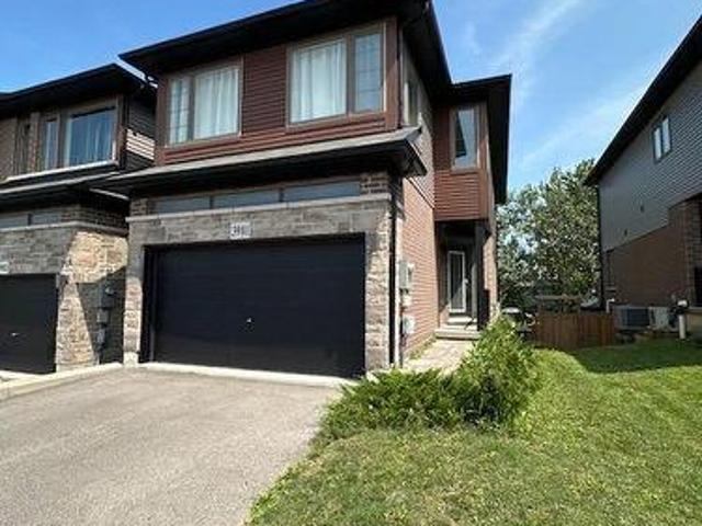 3981 Crown Street, Lincoln, ON, L0R 1B4 house for lease | Listing ID X13811 | Royal LePage