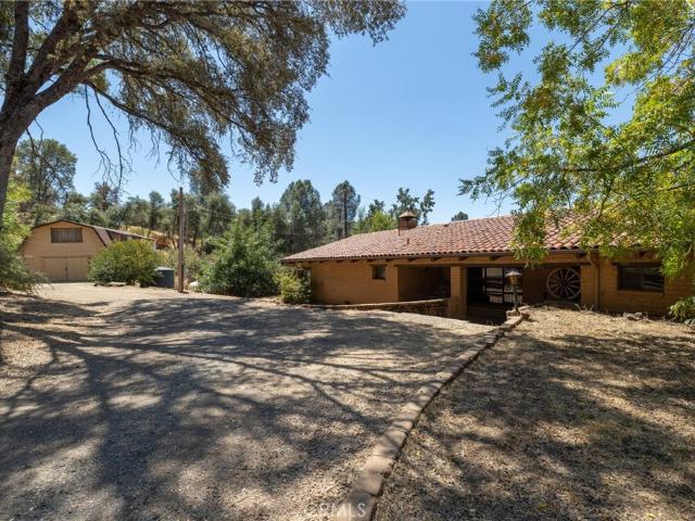 3981 Snow Creek Road