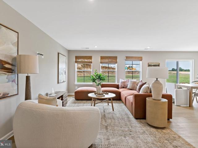 398 Outrigger Road
