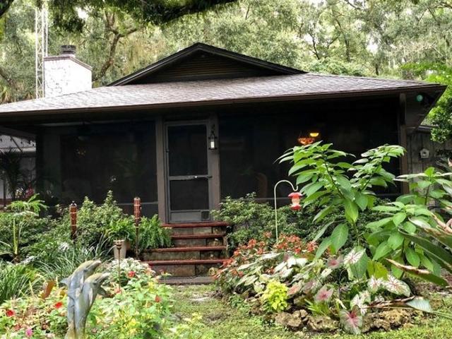 398 S Winterset Ave, Crystal River, FL 34429