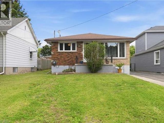 398 Sheridan Street, Brantford, ON, N3S 4S4 house for sale | Listing ID 40847 | Royal LePage