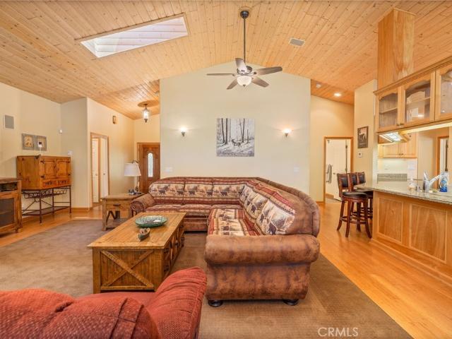 39964 N Cedar Vista